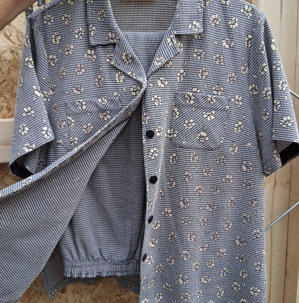 Sag Harbor Petite Women's Button Blouse & Pants Suit🌼